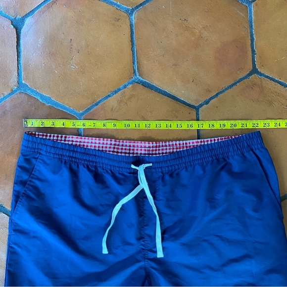 Vineyard Vines Target Swim Trunks Mens XXL Navy Whale Pockets Preppy Old Money - Picture 6 of 6